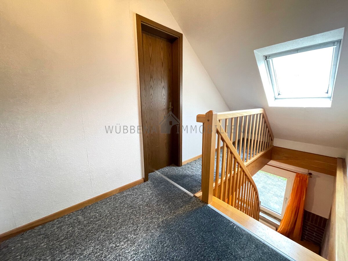 Ebenerdiges Wohnen in Emden-Widdelswehr – Bungalow mit Garten, Garage und Bootssteeg in ruhiger Lage