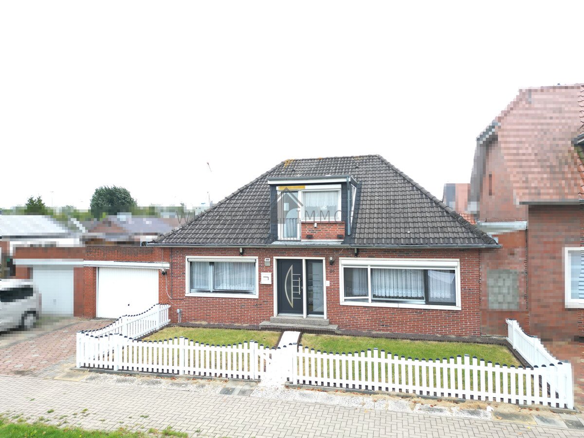 Einfamilienhaus mit Wintergarten und Garage in beliebter Wohnlage von Emden-Transvaal