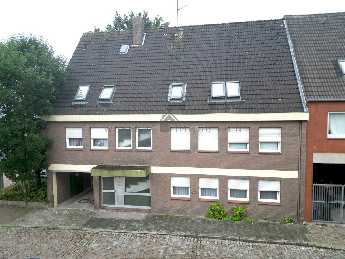 Mehrfamilienhaus in zentraler Innenstadtlage von Emden – mit fünf Wohneinheiten und PKW-Stellplätzen