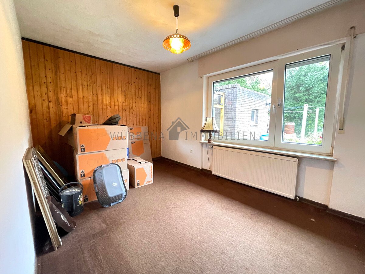 RESERVIERT! Ebenerdiges Wohnen in Emden-Widdelswehr – Bungalow mit Garten, Garage und Bootssteeg