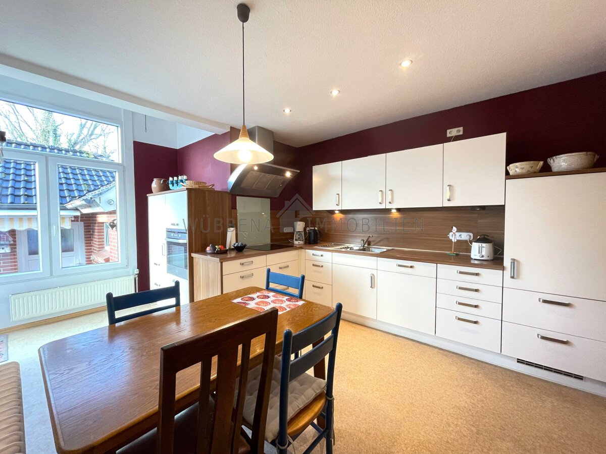 Familienfreundliche 5-Zimmer-Doppelhaushälfte mit Garten, Terrasse und Garage im Herzen von Emden!