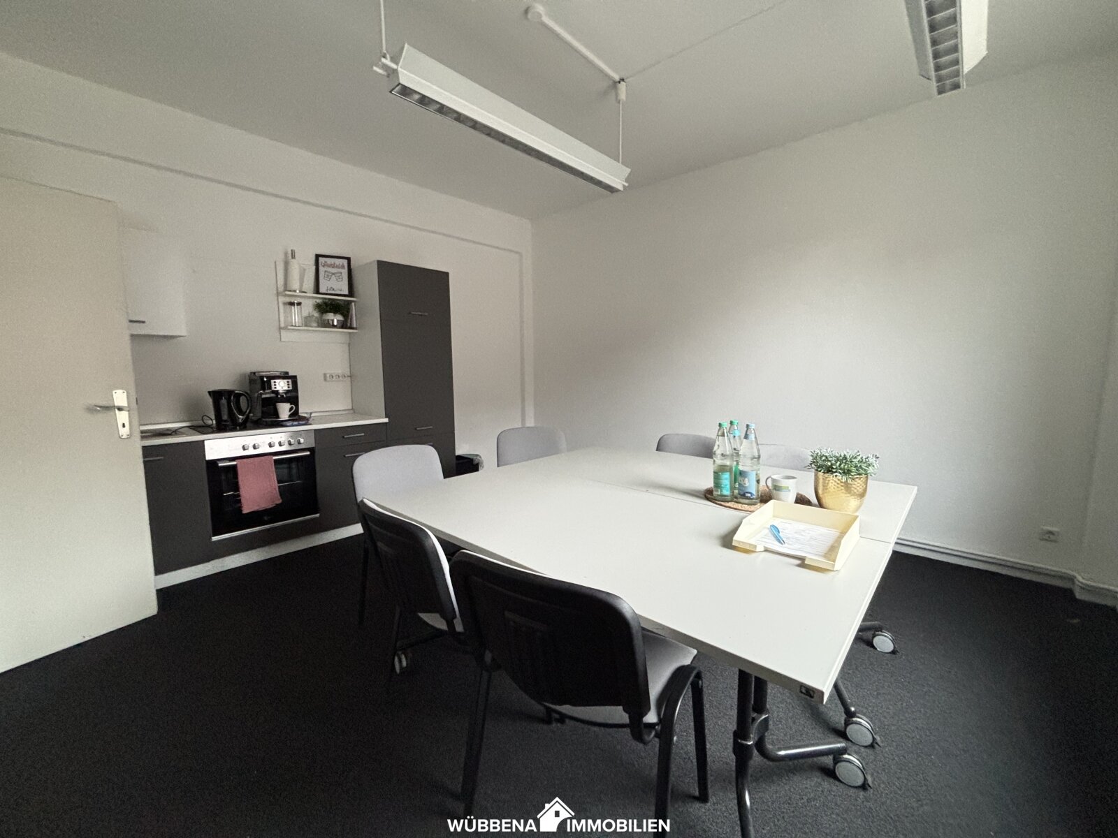 Attraktive Bürofläche in zentraler Lage von Emden zu vermieten!