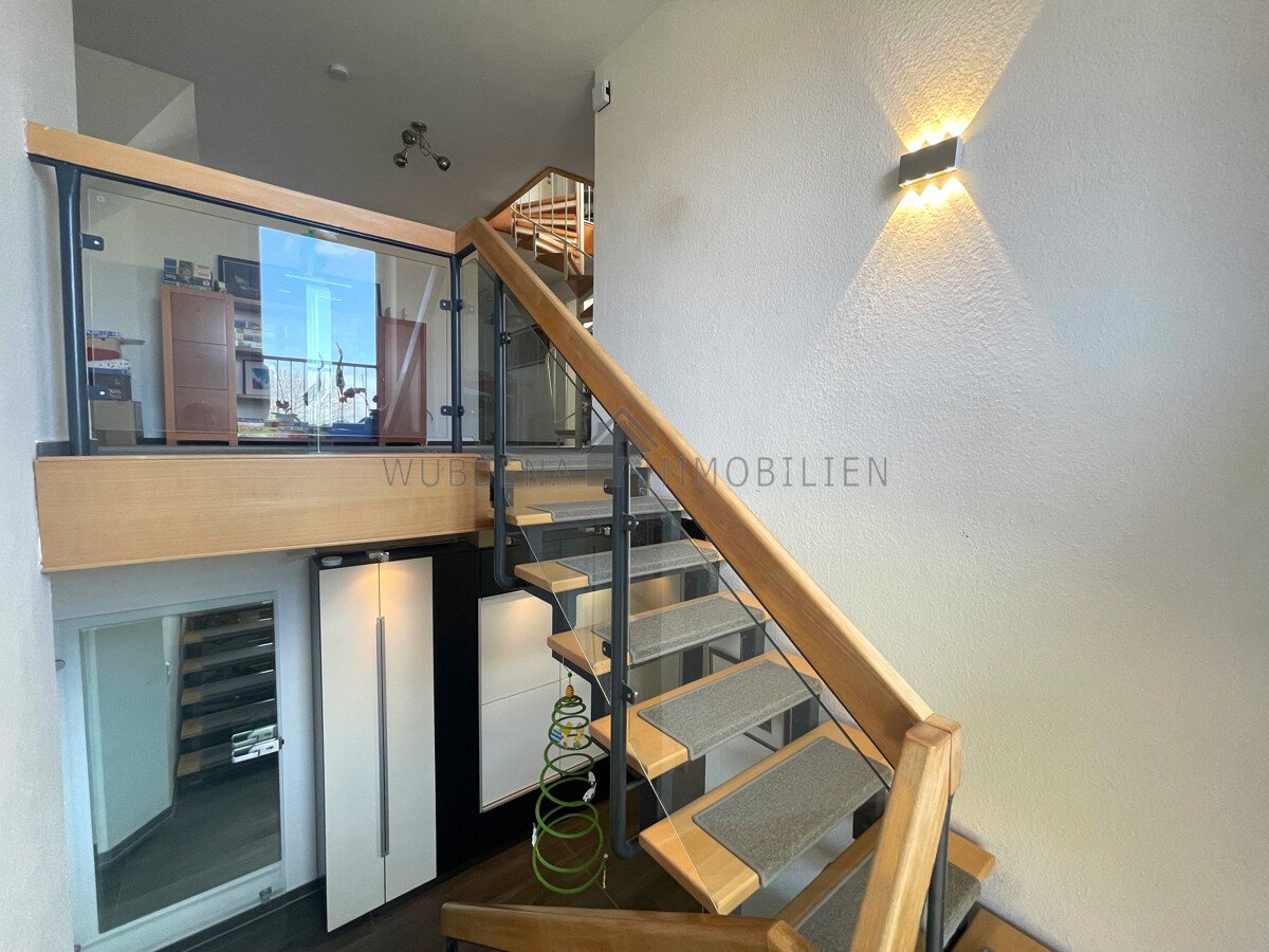 Conrebbersweg: Großzügiges Architektenhaus für Familien mit separater Praxisfläche zu verkaufen!