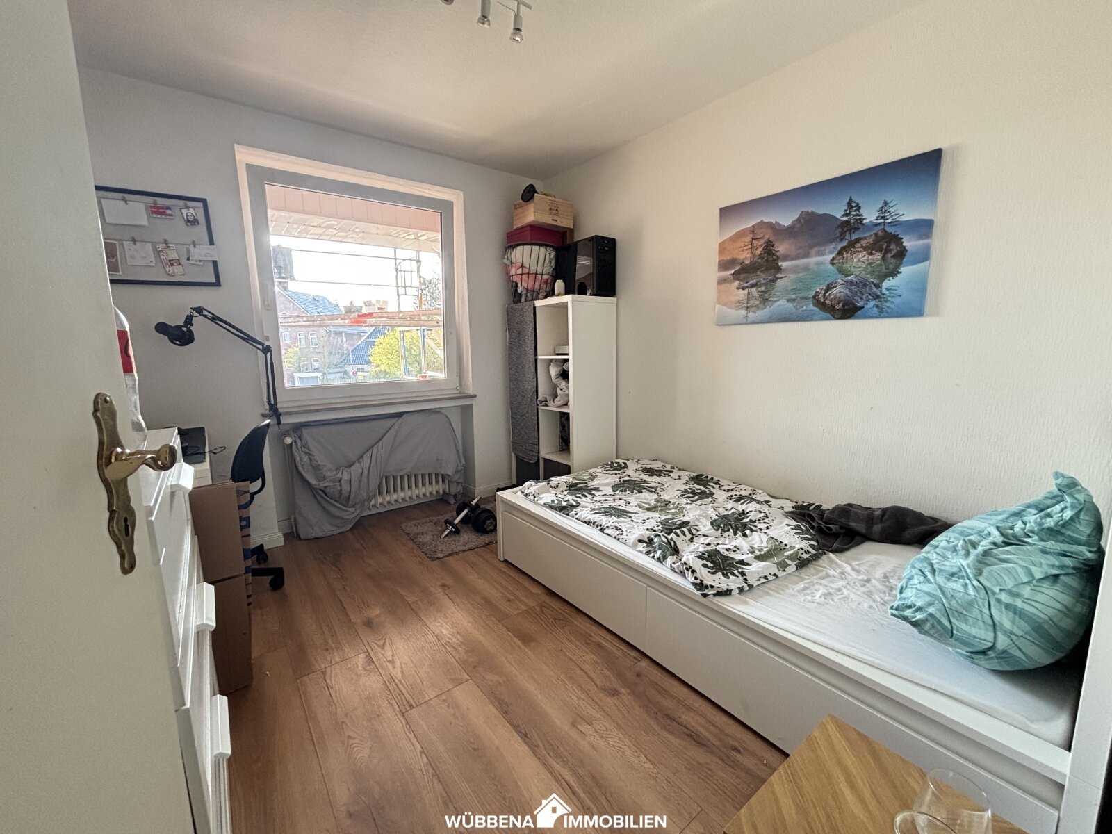 Zentrale 3 Zimmer Wohnung mit Balkon zu vermieten! 