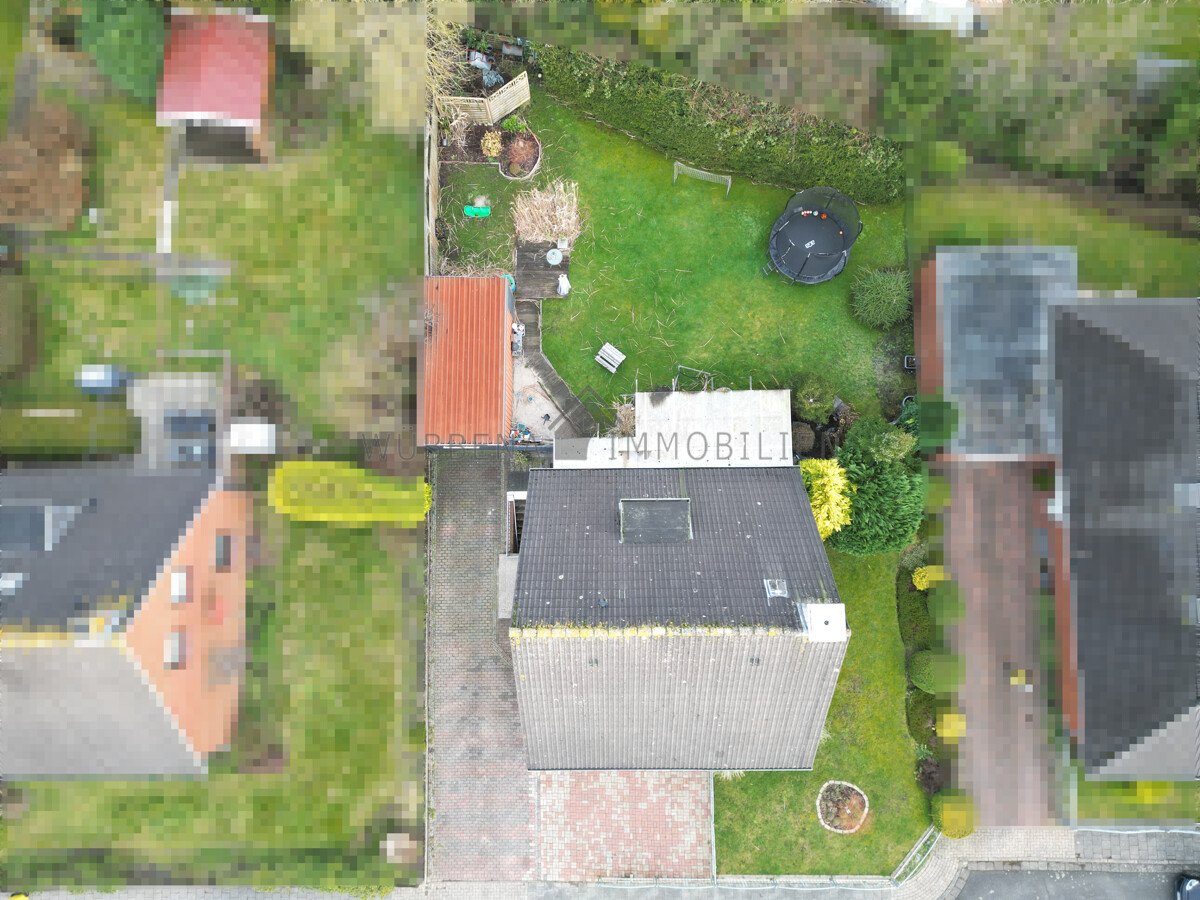 Borssum! Gepflegtes Einfamilienhaus mit Garten, Terrasse und Garage in ruhiger Sackgassenlage!