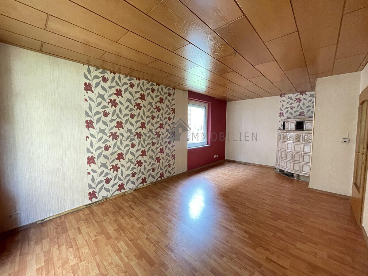 Behördenviertel! Viel Platz &amp; Potenzial! Reihenendhaus mit Garten zur Eigennutzung oder Vermietung