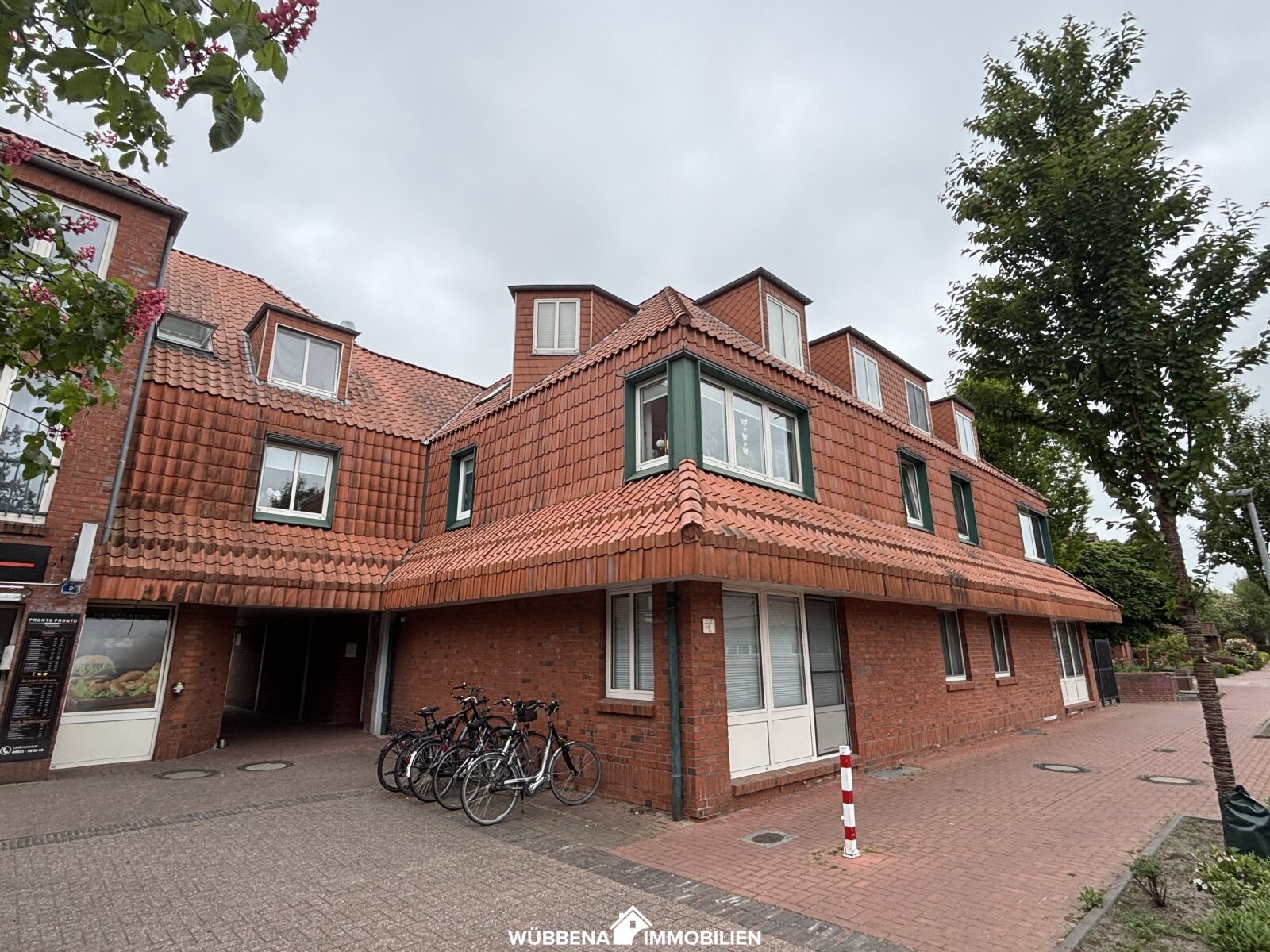 Constantia! - Schöne 2-Zimmer-Wohnung mit Balkon und EBK zu vermieten!