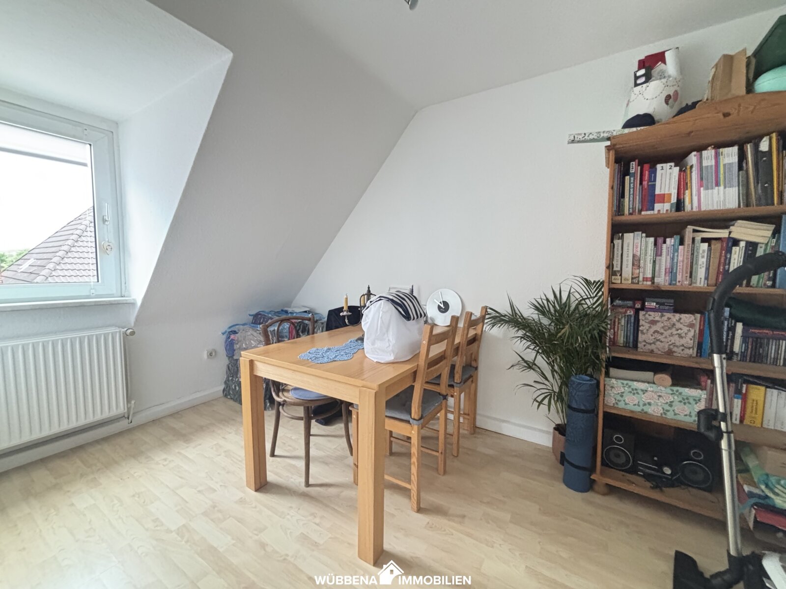 Schöne 3-Zimmer-Dachgeschosswohnung in bester Innenstadtlage zu vermieten!