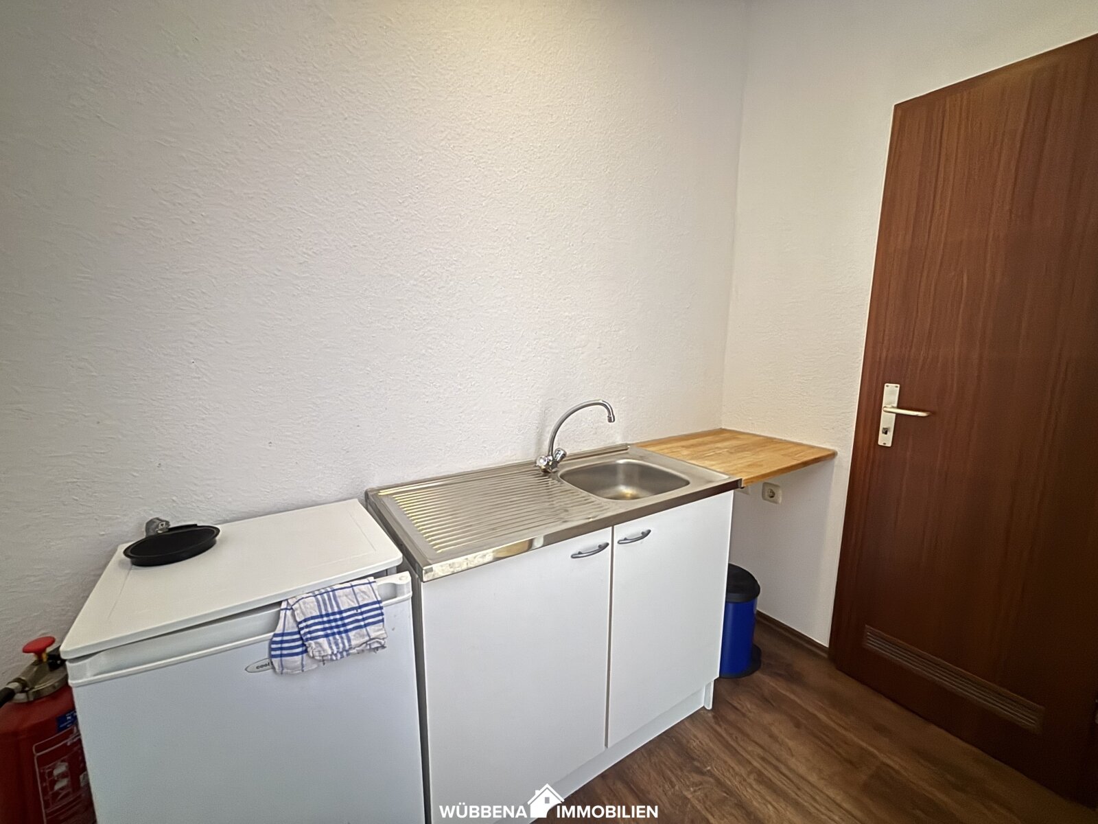 Gewerbefläche in Constantia zu vermieten!