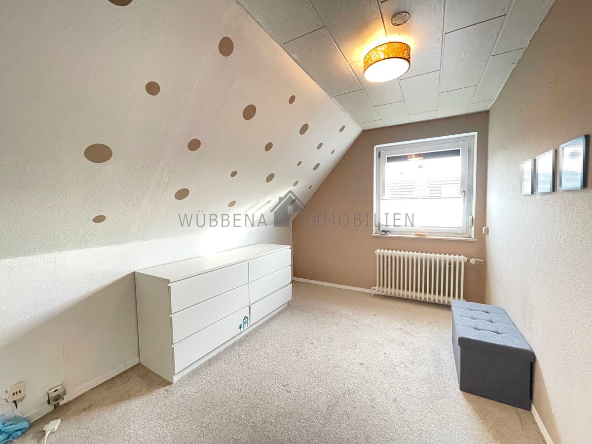 5-Zimmer-Familienhaus mit Garage und großem Garten in ruhiger Sackgassenlage von Borssum!