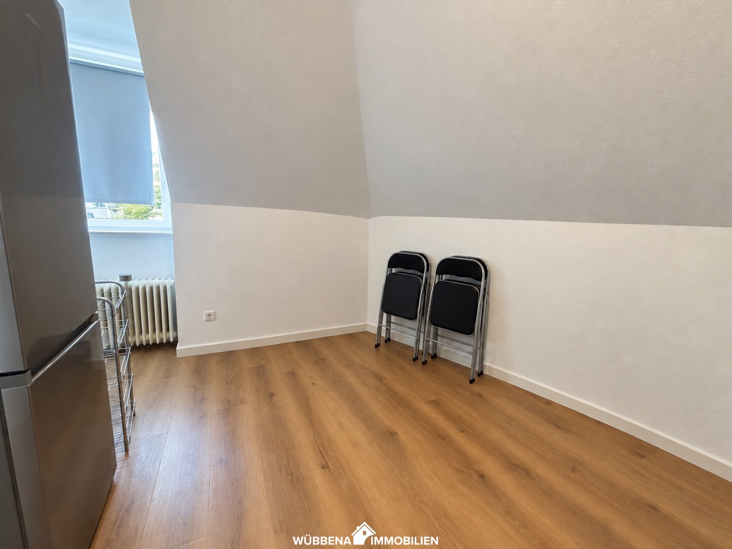 Zentrale - 3 Zimmer Wohnung mit Balkon und Einbauküche zu vermieten!