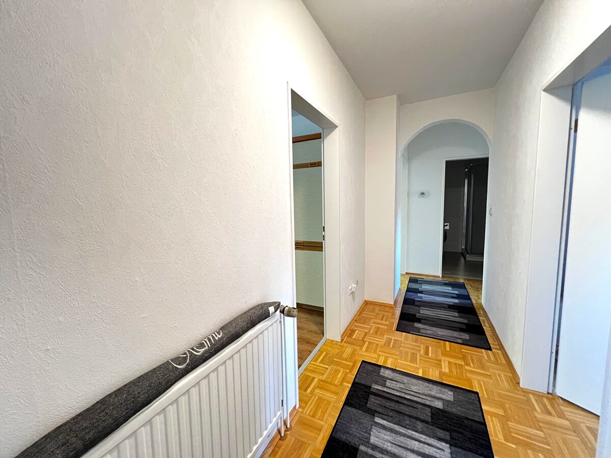 Constantia! 3 Zimmer Wohnung mit Loggia, Ausbaureserve & Garage in begehrter Wohnlage zu verkaufen!
