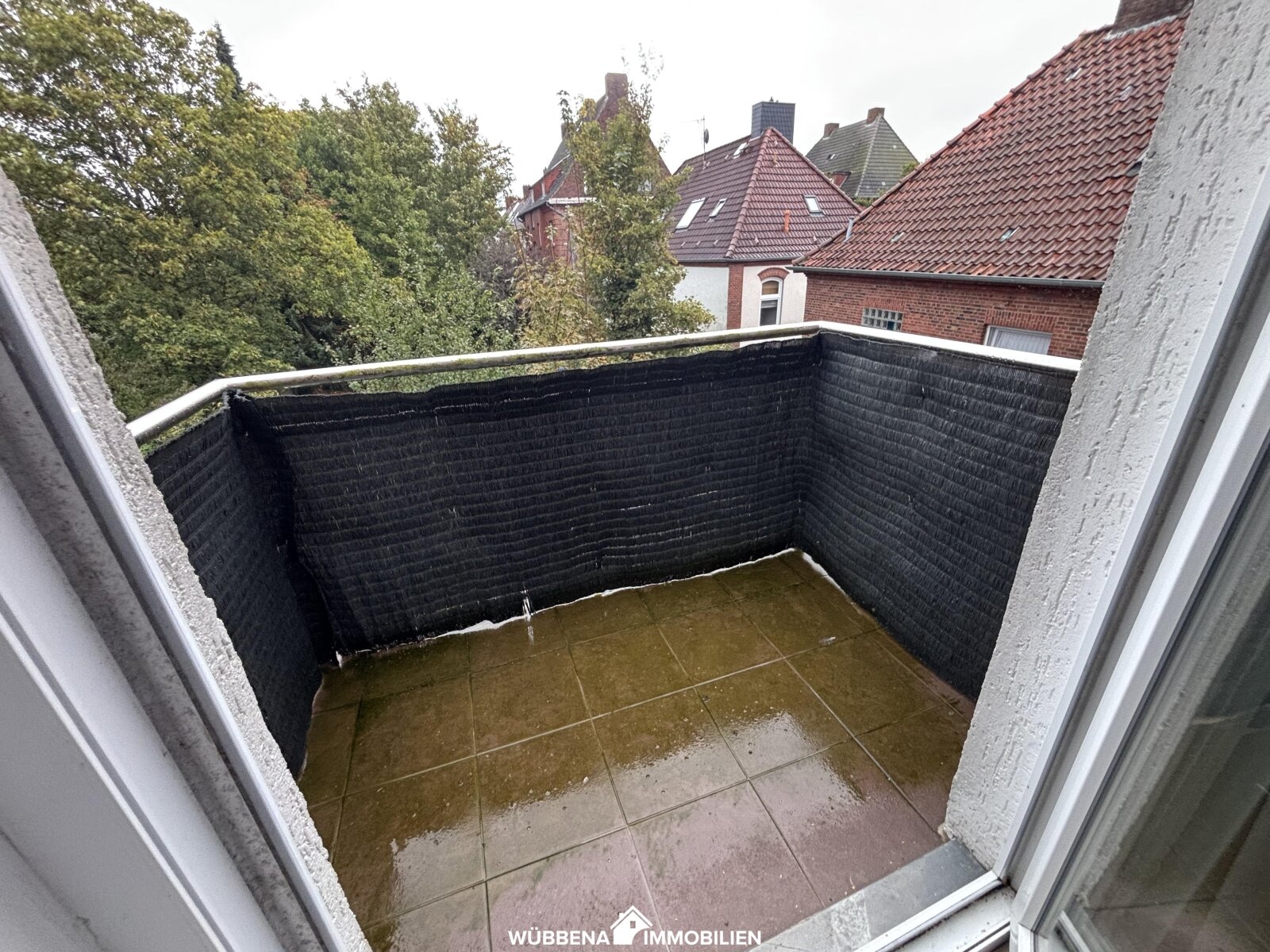Attraktive Maisonettewohnung auf drei Etagen mit Einbauküche und drei Balkonen
