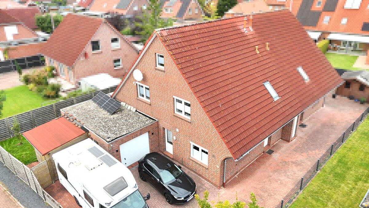 Constantia-West: Einziehen und Wohlfühlen! Familienfreundliche DHH in ruh. Siedlungslage mit Garage