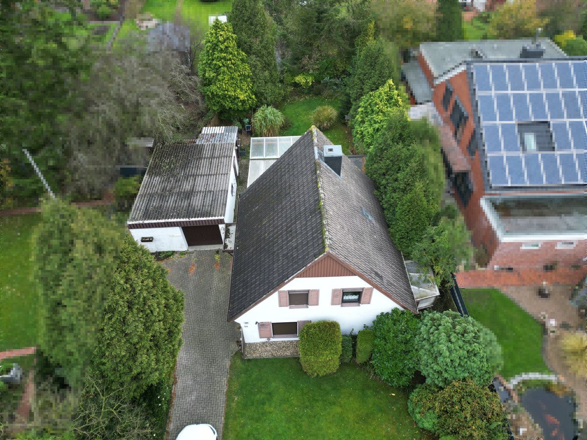 Hinte: Hinte-Haskamp! Renovierungsbedürftiges EFH auf großem Eigentumsgrundstück Hinte: Hinte-Haskamp! Renovierungsbedürftiges EFH auf großem Eigentumsgrundstück