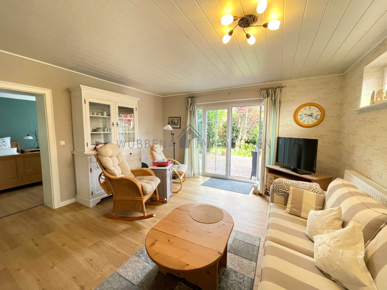Gemütlicher Wohnbereich mit Zugang Terrasse WHG EG Gemütlicher Wohnbereich mit Zugang Terrasse WHG EG