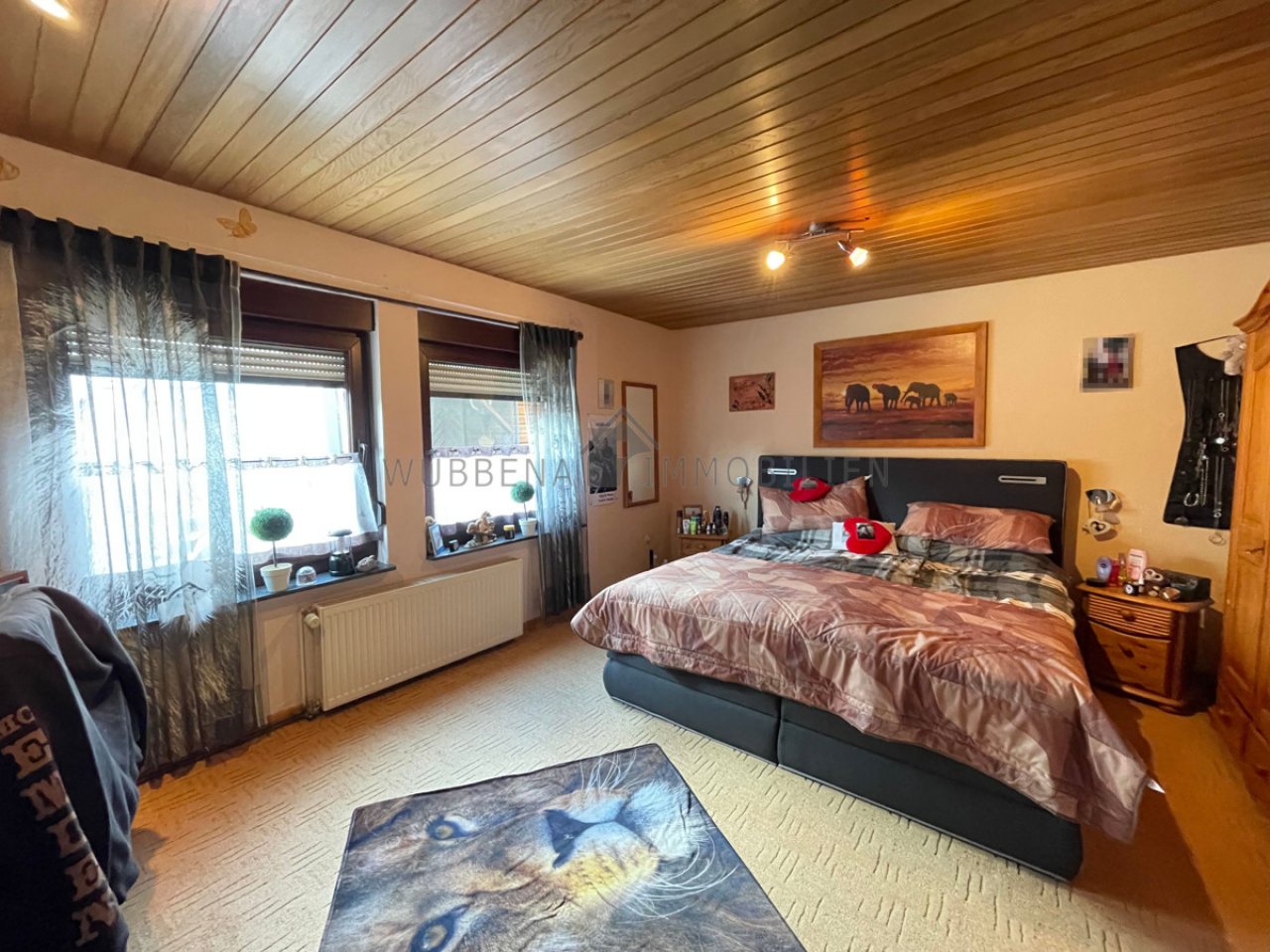 Großes Elternschlafzimmer EG Großes Elternschlafzimmer EG
