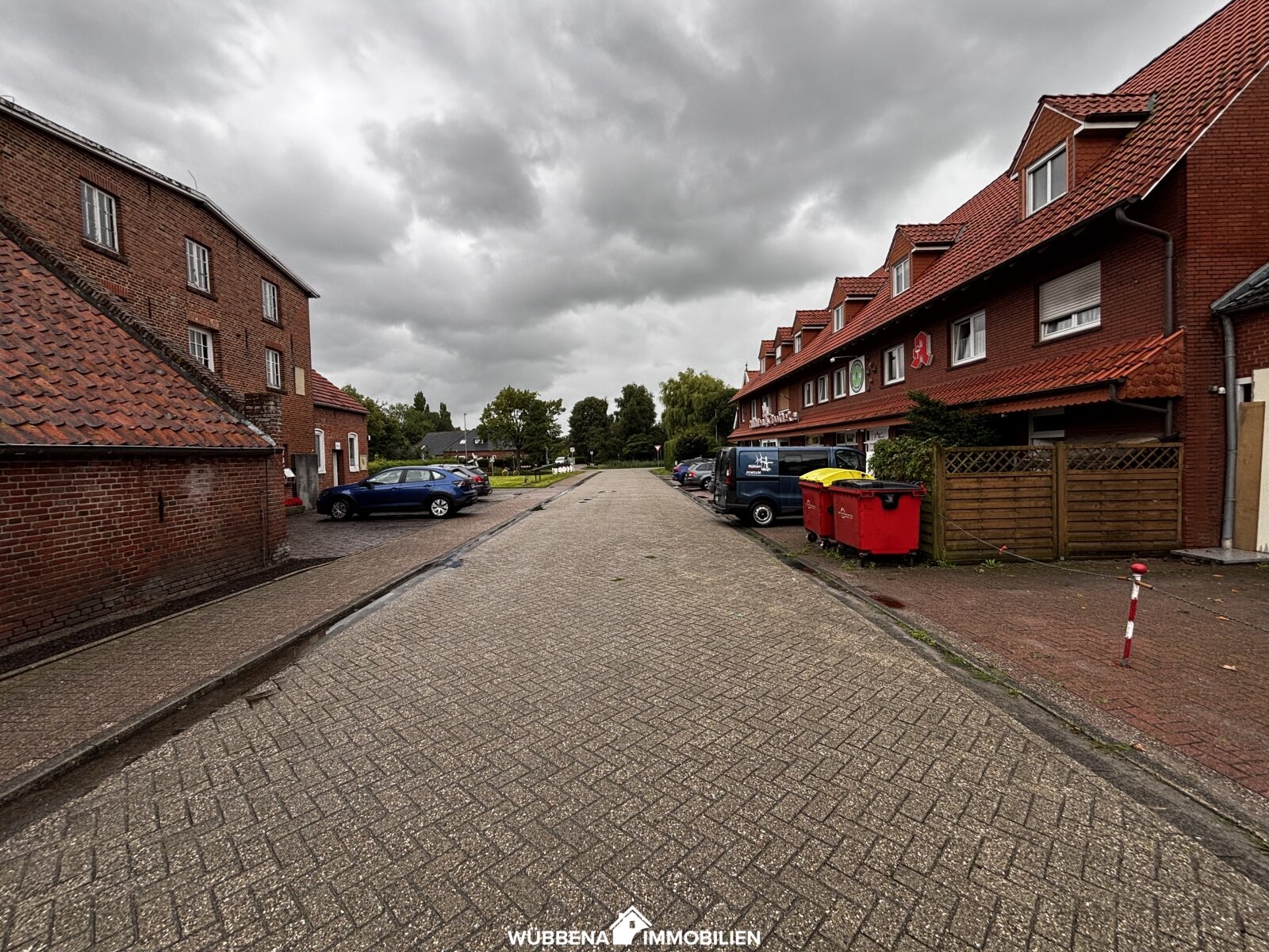 Straßenansicht Straßenansicht