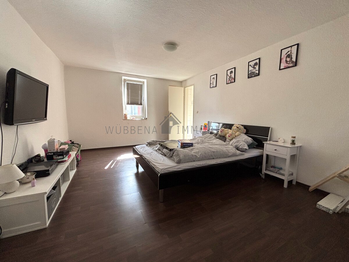 1.OG. Schlafzimmer mit Bad en Suite