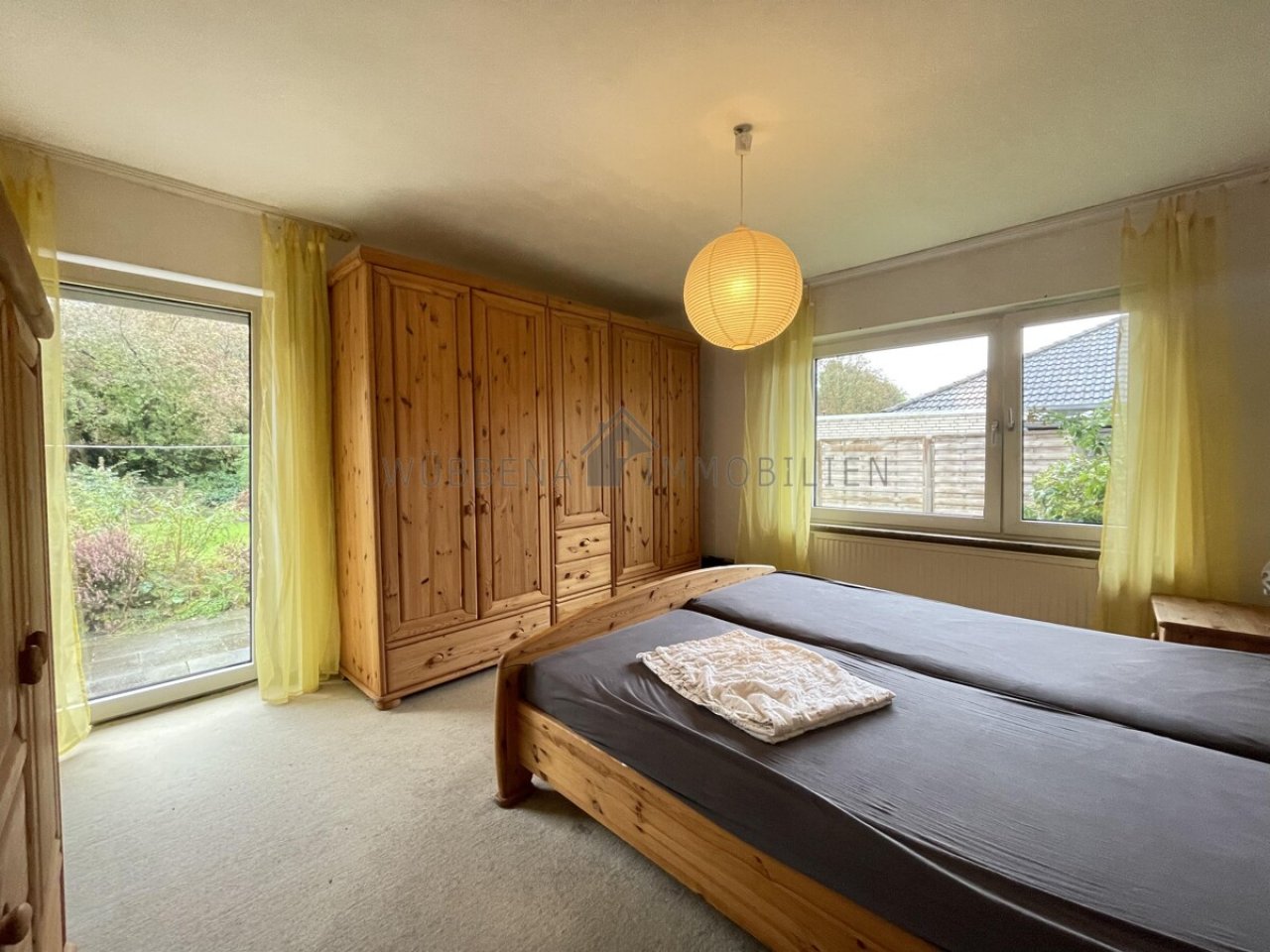 Elternschlafzimmer mit Zugang Terrasse