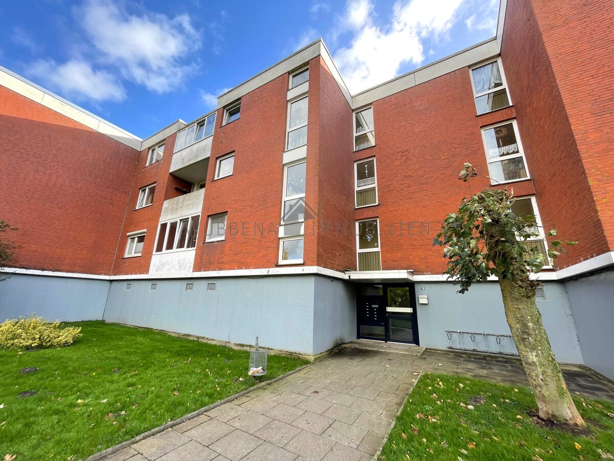 Emden: Verkauft! Modernisierte 4 Zimmer-Wohnung mit zwei Balkonen im U-Block! Emden: Verkauft! Modernisierte 4 Zimmer-Wohnung mit zwei Balkonen im U-Block!