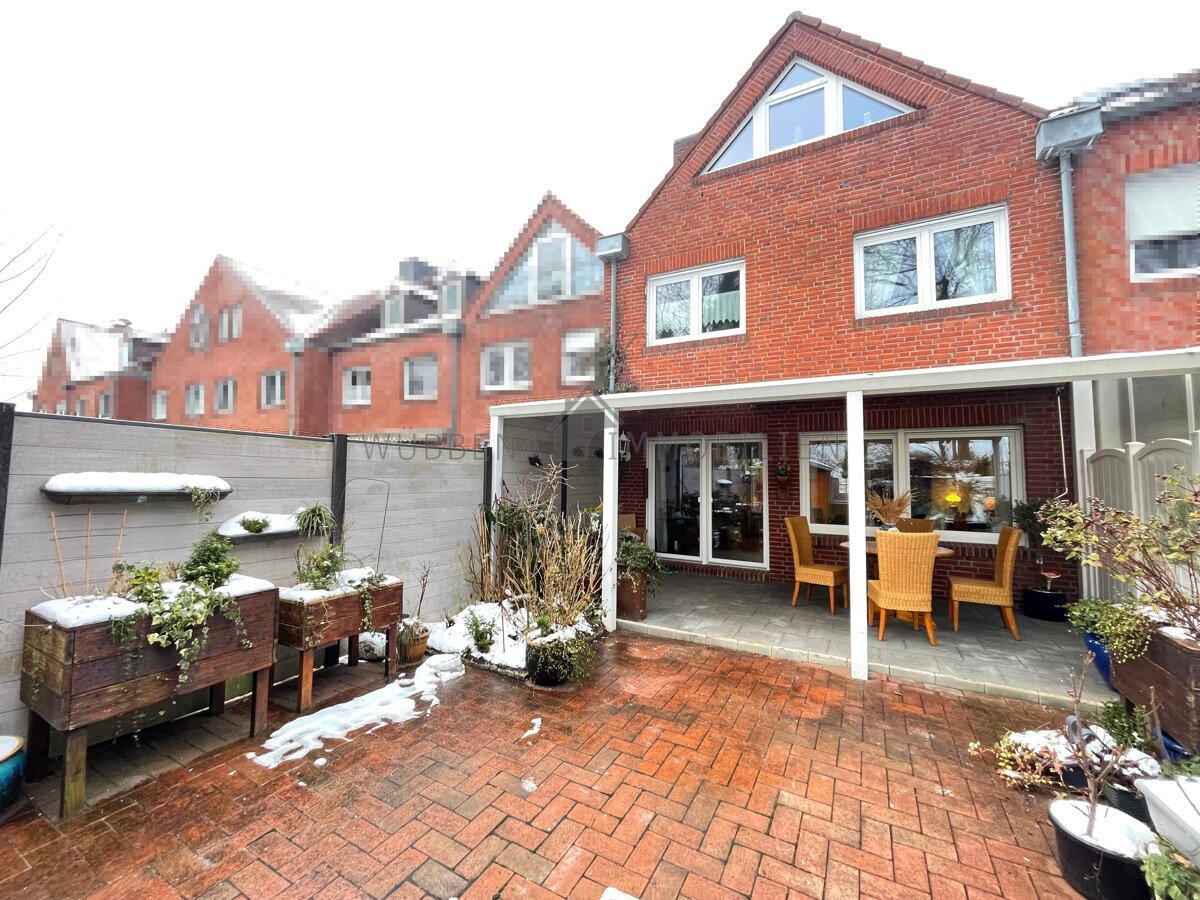 Constantia: VERKAUFT! Constantia! Modern. Reihenhaus mit Garage und Kamin in Sackgassenlage! 