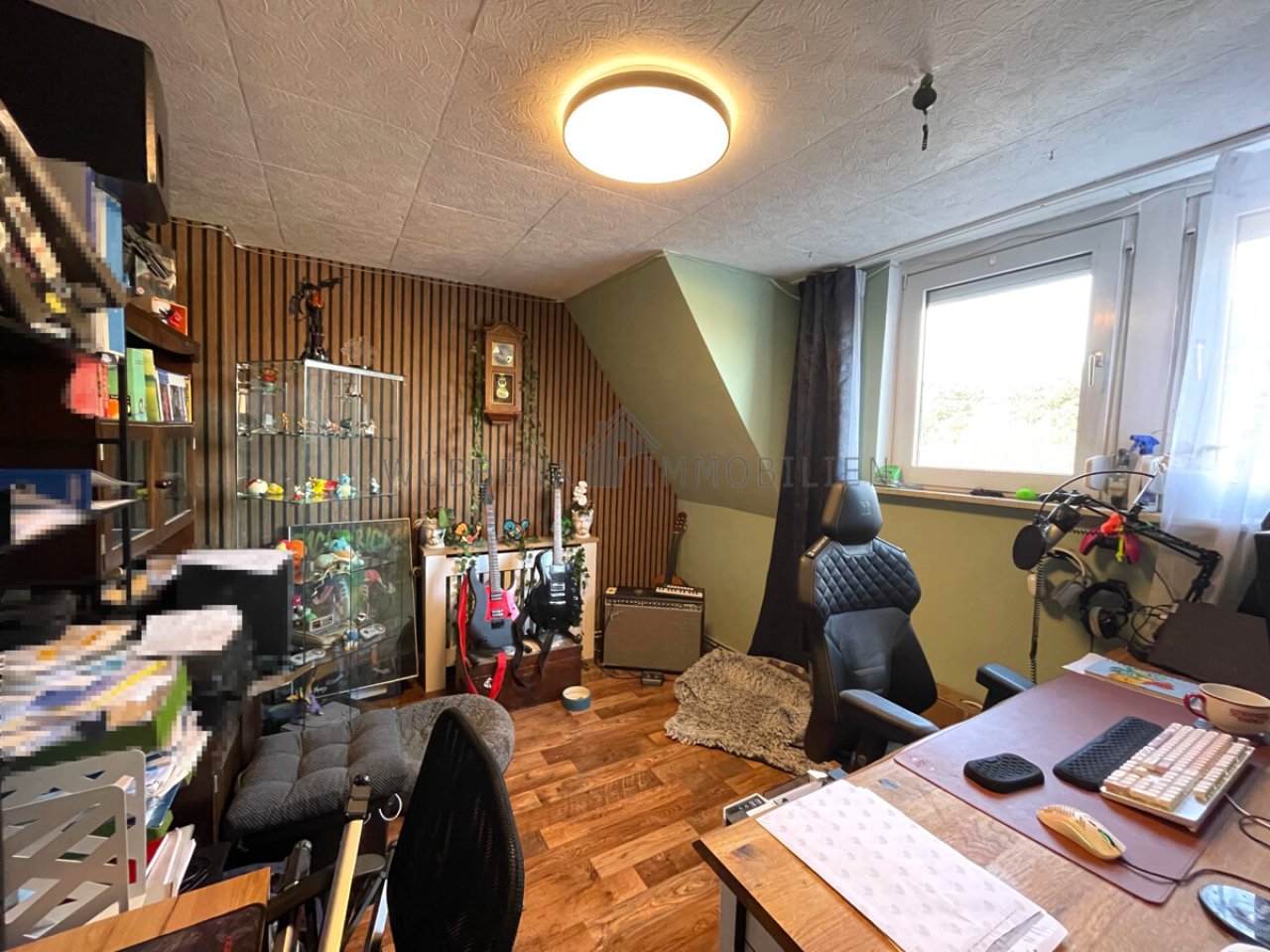 Kinderzimmer bzw. Büro OG