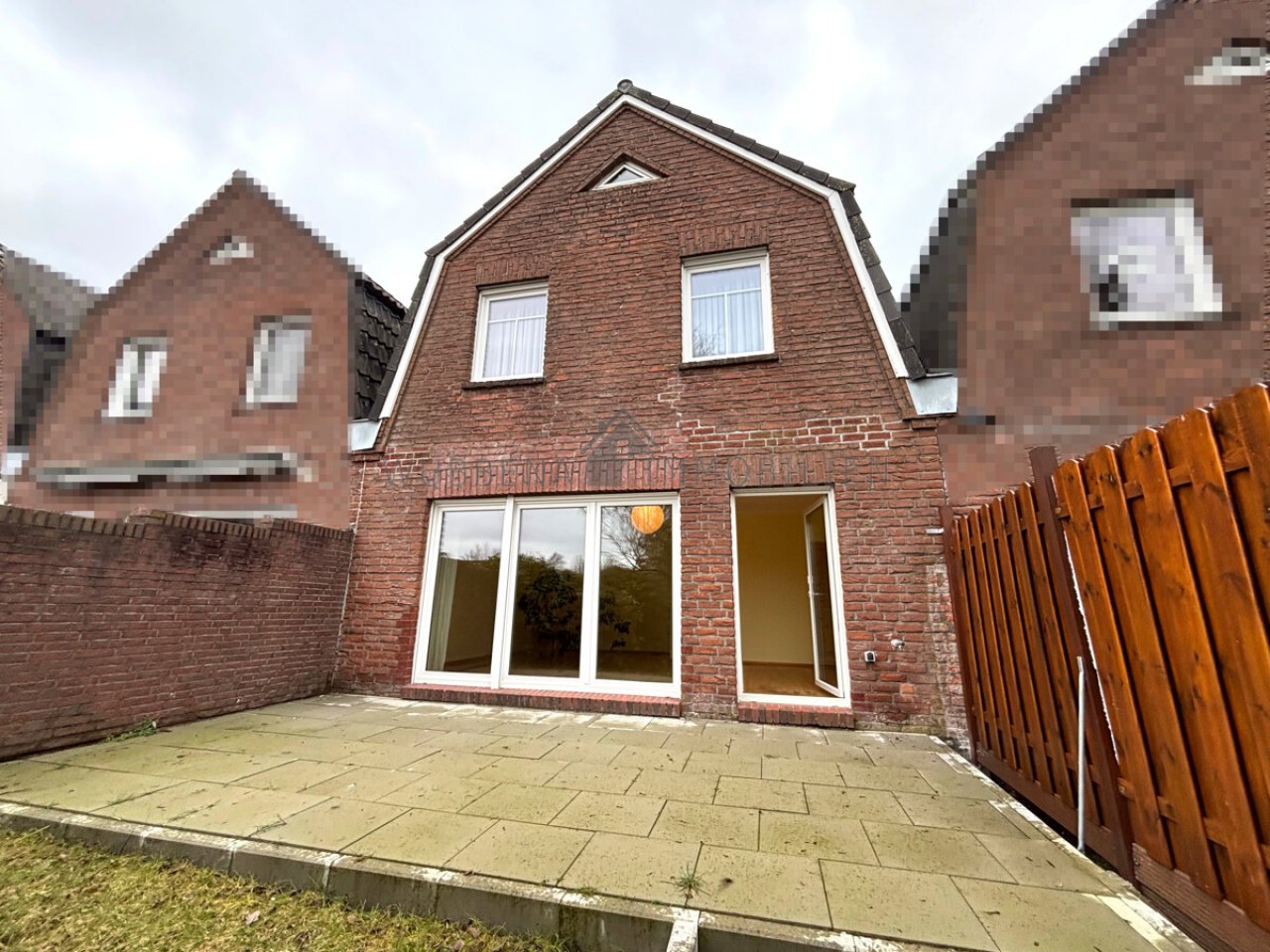 Rückwärtige Ansicht