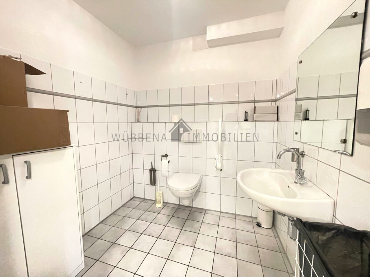 Praxis - Behindertengerechtes WC