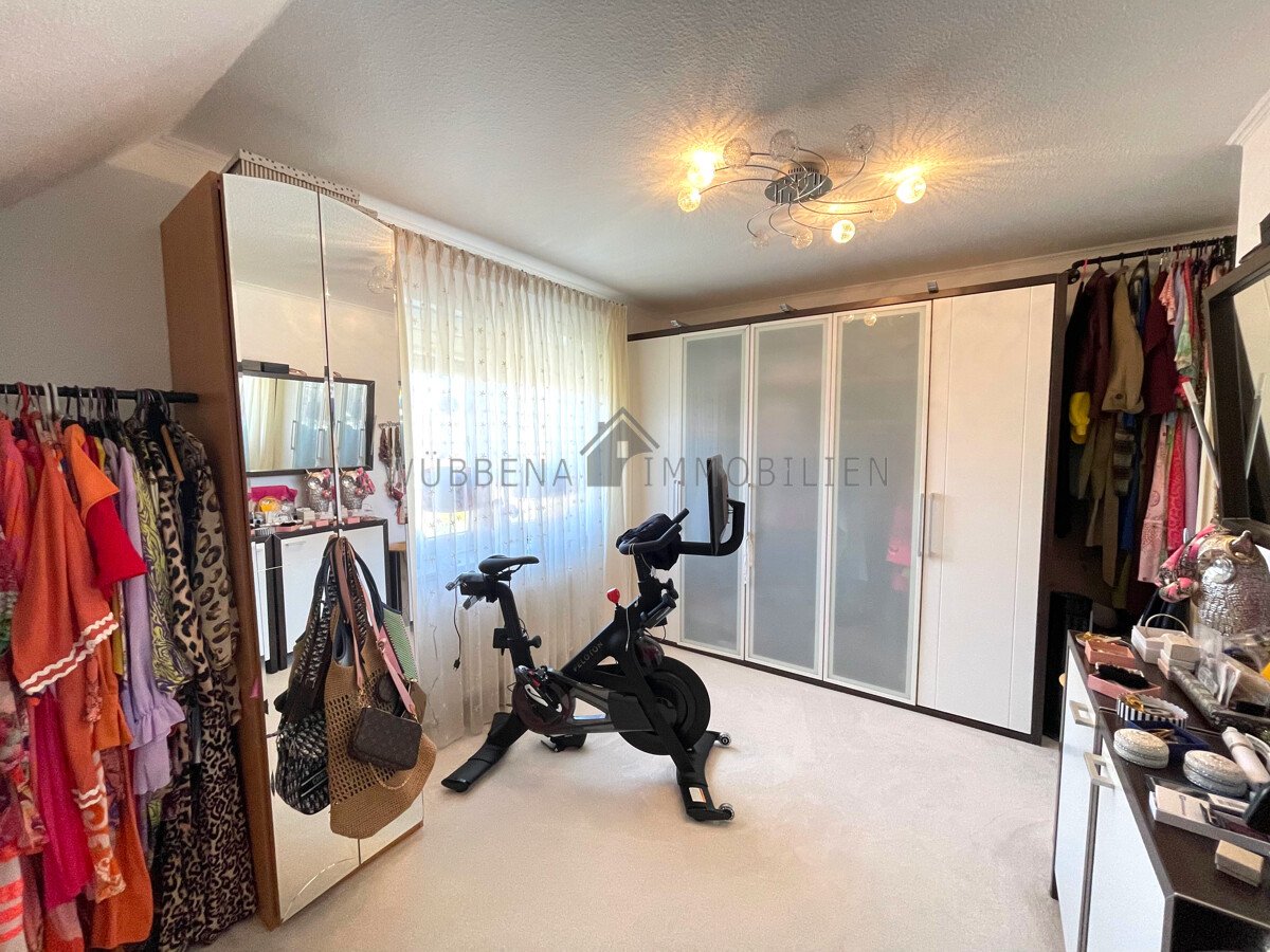 Ankleidezimmer - OG Ansicht 2