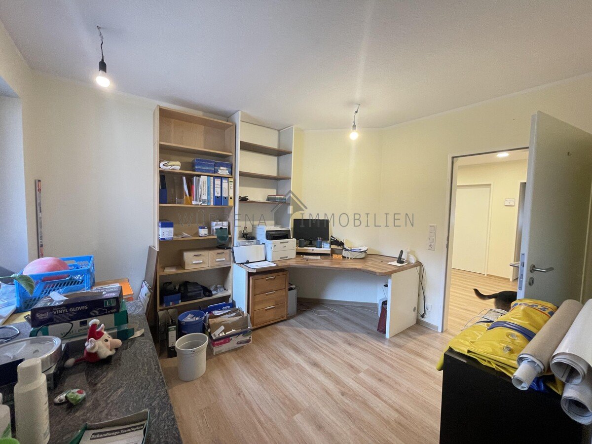 Praxis - Büro Praxis - Büro