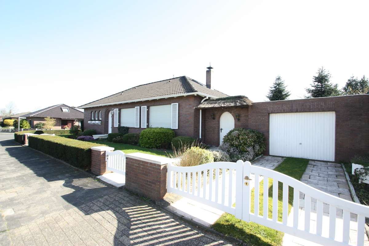 Emden: Repräsentativer Bungalow im Kulturviertel zu verkaufen! 